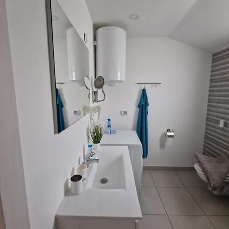 Сasa de vacaciones Haus Milly Jacuzzi & Pool *