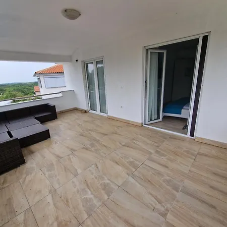 Haus Milly Jacuzzi & Pool Hébergement de vacances