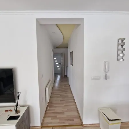 Haus Milly Jacuzzi & Pool * Krnica